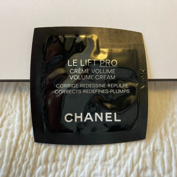 CHANEL Package of Le Lift Pro - Picture 2 of 3